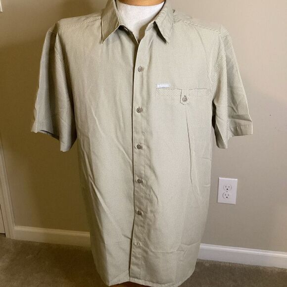 Mens Columbia button‎ front short sleeved shirt large - Picture 1 of 3